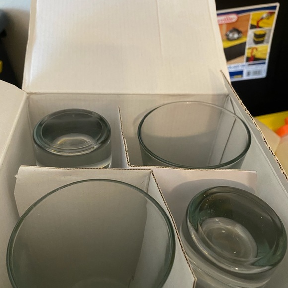 Glassware - Picture 3 of 3